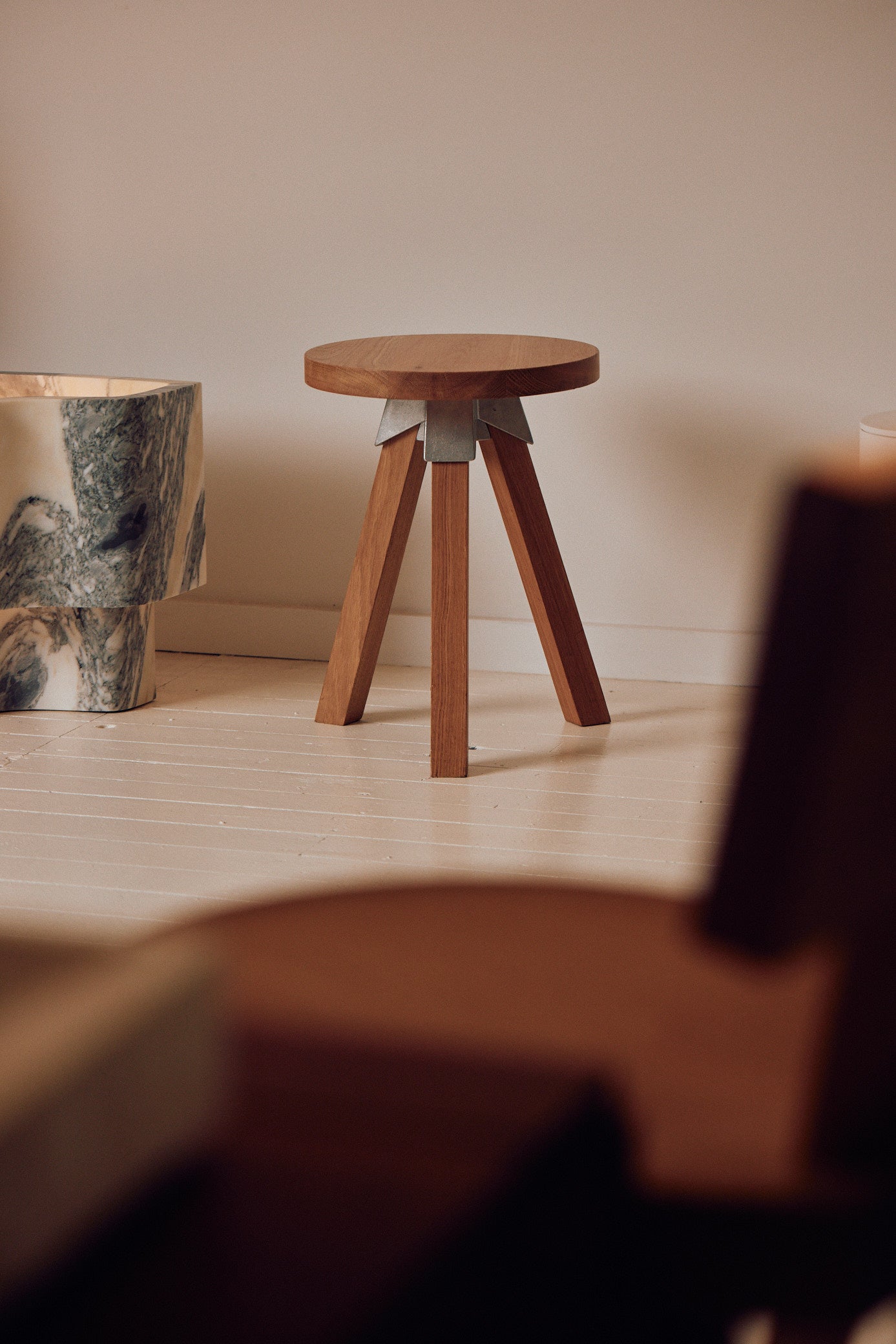 A-joint Stool